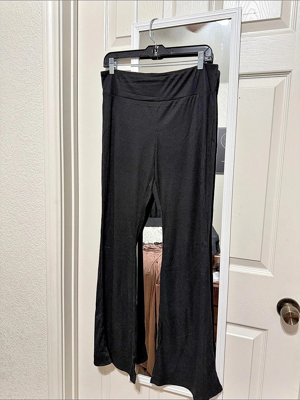 No Boundaries Ribbed Flare Pants Black XL (16-18)